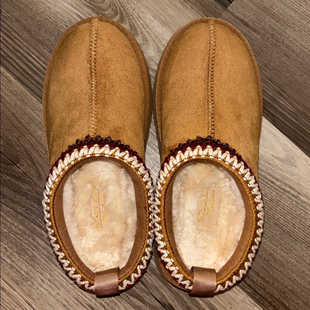 Altar'd State Tan Slippers with Knit Trim